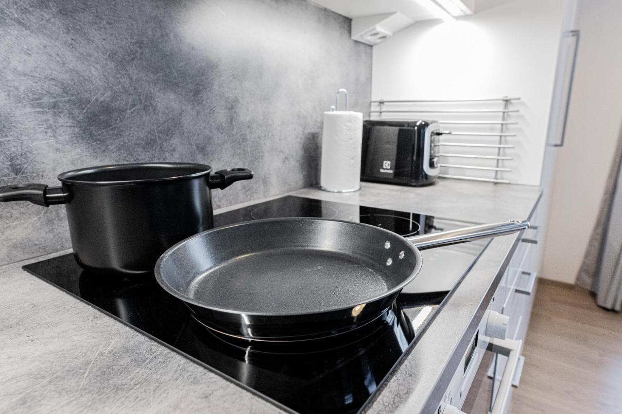 הלסינקי Sleepwell Apartments Malaga With Private Sauna And Parking מראה חיצוני תמונה